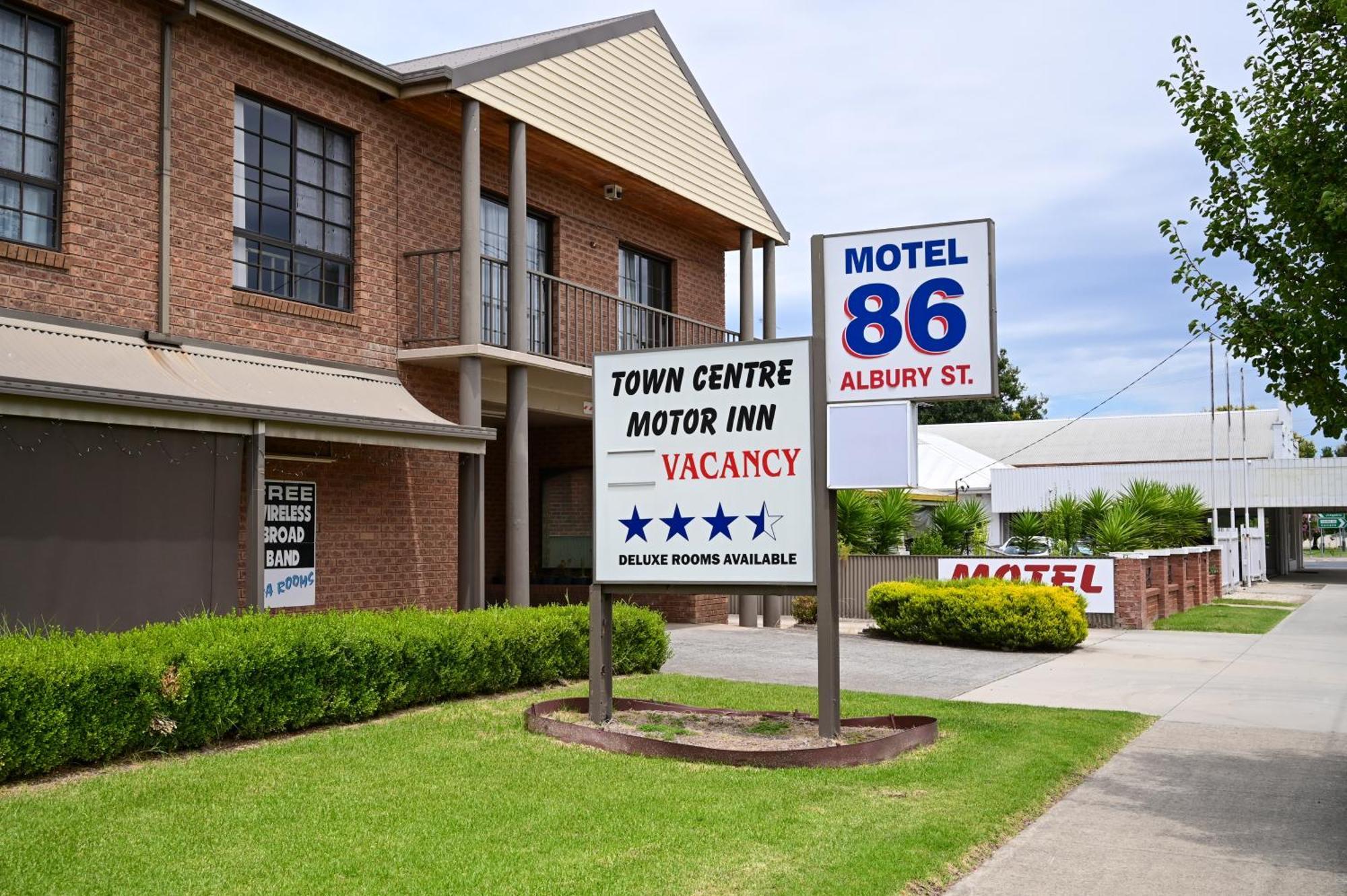 Holbrook Town Centre Motor Inn Exterior foto