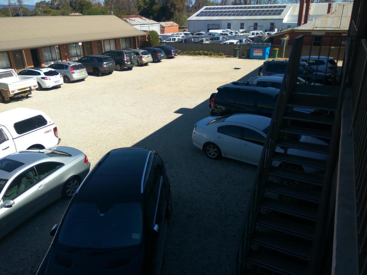 Holbrook Town Centre Motor Inn Exterior foto